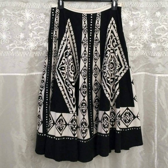 UNIQUE Striking Black & White Circle Skirt, Sequins, S - Picture 2 of 8
